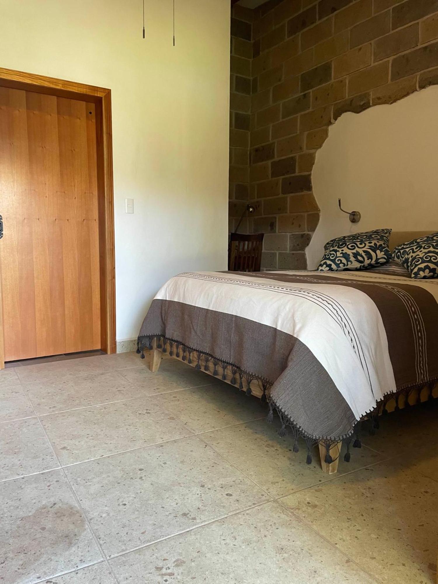 Huichapan Hotel Casona El Calvario מראה חיצוני תמונה